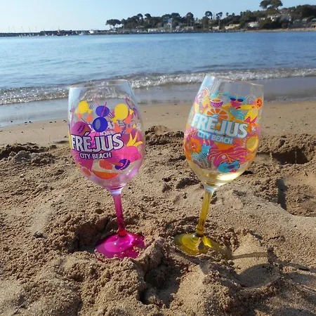 Apartamento Climatise Avec Piscine Et Parking Prive *